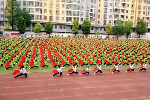 報考黔西中等職業(yè)學(xué)校，選什么專業(yè)好