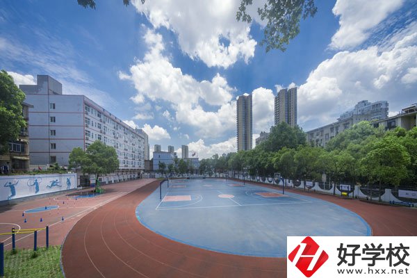 如果你想在長沙讀建筑專業(yè)，一定要看看這所學(xué)校